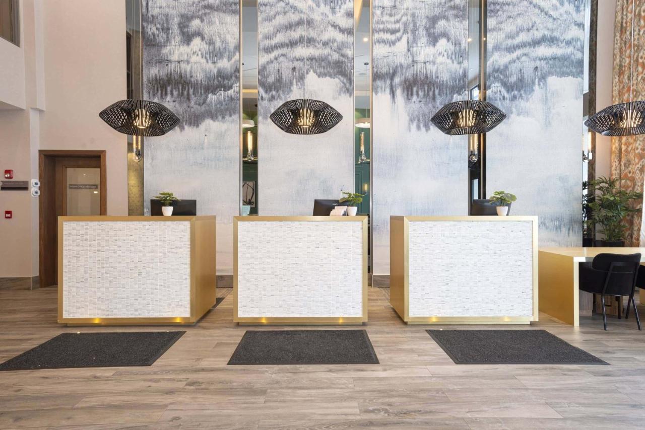Sandman Signature Sherwood Park Hotel Exteriér fotografie